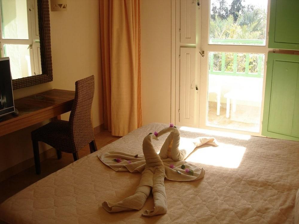 Sahara Douz Hotell Exteriör bild