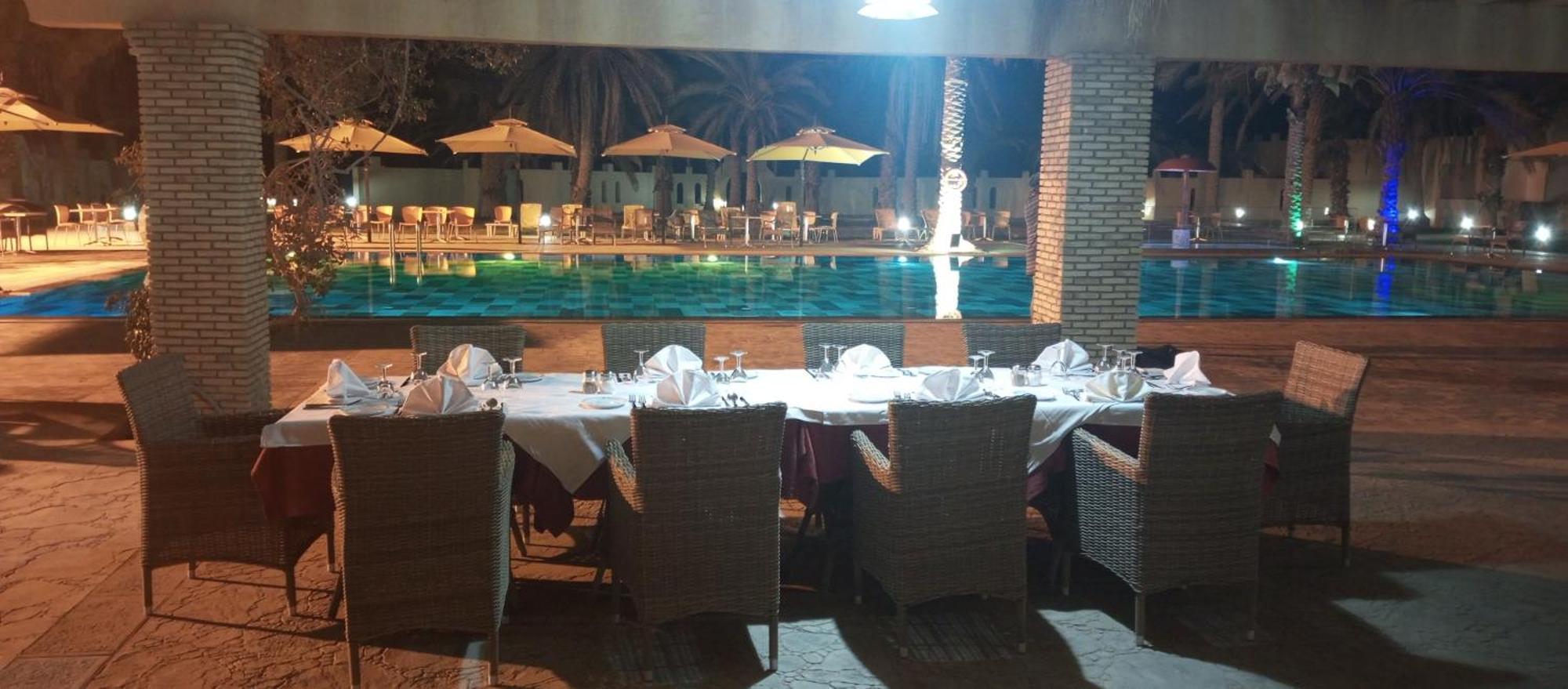 Sahara Douz Hotell Exteriör bild