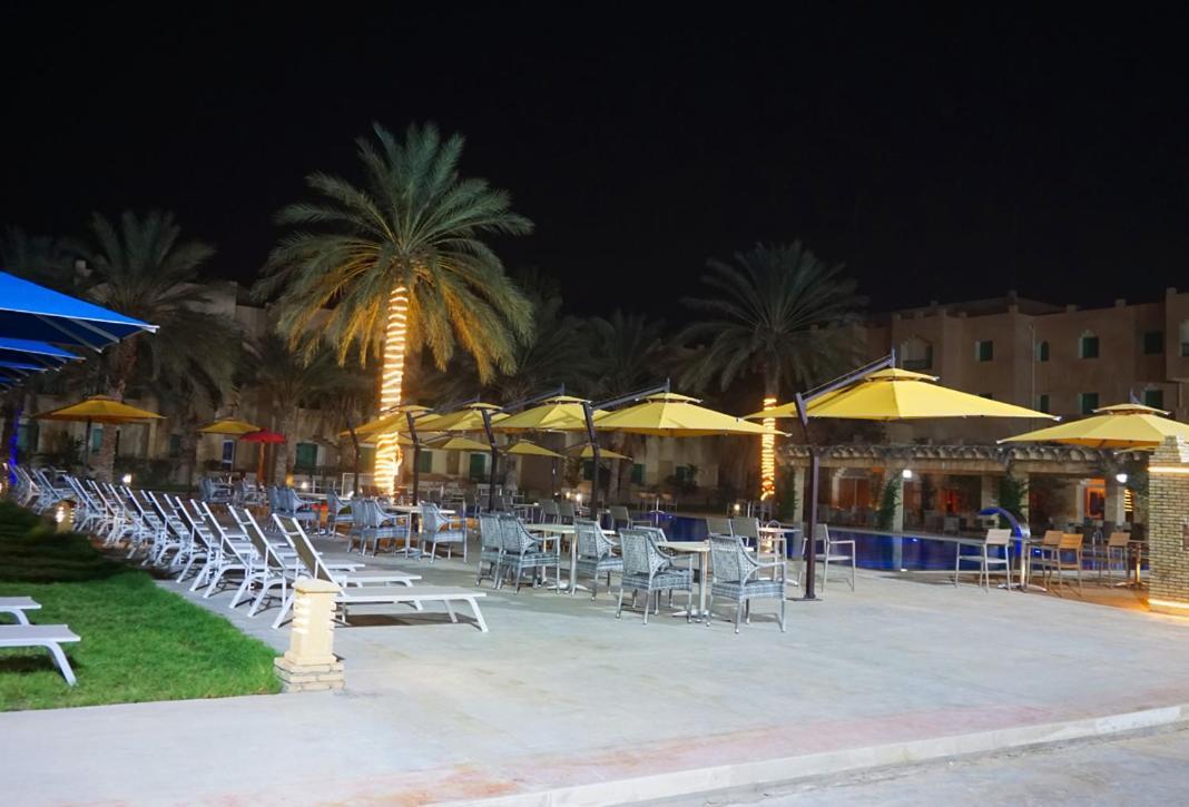 Sahara Douz Hotell Exteriör bild